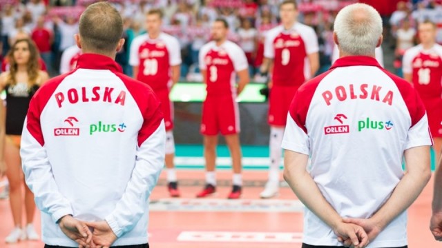 Polscy siatkarze pokonali w Krakowie Kanadyjczyków 3:0 (29:27, 25:17, 25:19) w pierwszym meczu 16. Memoriału Huberta Wagnera.