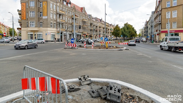 Dobra informacja dla szczecińskich kierowców, od soboty znowu jeździmy ważnym skrzyżowaniem w centrum miasta.