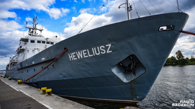 Okręt polskiej Marynarki Wojennej przypłynął do Szczecina. ORP Heweliusz zacumował przy nabrzeżu u stóp Wałów Chrobrego w sobotę około południa.