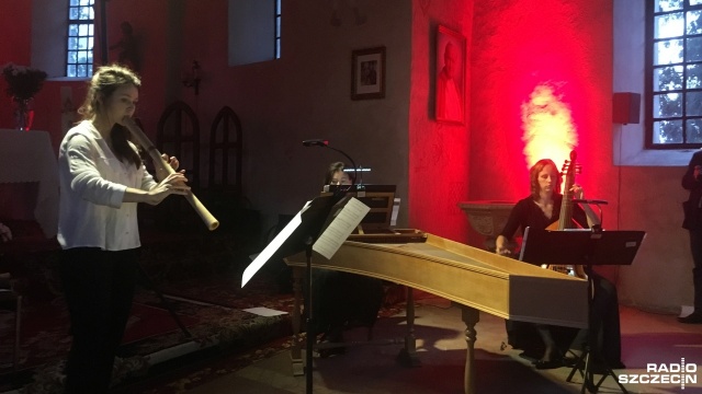 IX Letni Festiwal Wędrowny Na Gotyckim Szlaku zawędrował w sobotę do Czachowa. W unikatowym kościele z drugiej połowy XIII wieku zabrzmiała muzyka polska i niemiecka z przełomu XVIXVII wieku.