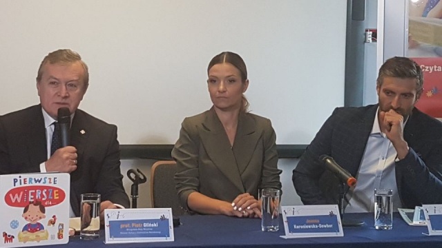 Instytut Książki rozpoczyna nową odsłonę kampanii społecznej Mała książka - wielki człowiek. Ma ona przypomnieć wszystkim rodzicom, opiekunom i dziadkom o korzyściach z rodzinnego czytania już od chwili narodzin dziecka.