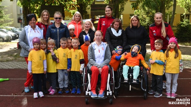 Dzieci z czterech przedszkoli w tym także maluch z Niemiec brały udział w VII Międzynarodowej Paraolimpiadzie Przedszkoli.