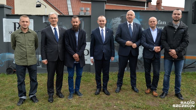 Mural poświęcony polskim wynalazcom został w czwartek odsłonięty na szczecińskich Pomorzanach. To z okazji obchodów setnej rocznicy odzyskania przez Polskę niepodległości.