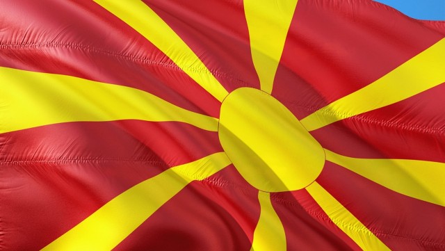 Od godziny 7 w niedzielę w Macedonii trwa referendum w sprawie zmiany nazwy państwa na Macedonia Północna. W czerwcu władze tego bałkańskiego państwa, po wieloletnim sporze z Grecją, zgodziły się na zmianę. W zamian Ateny zobowiązały się nie blokować wejścia Macedonii do Unii Europejskiej i NATO.