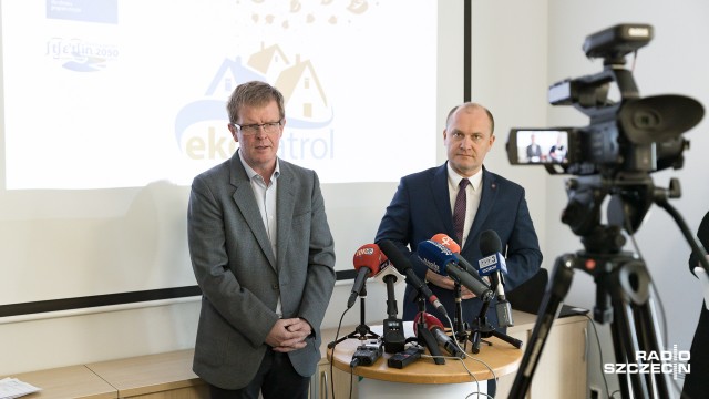 Drona do monitorowania stanu powietrza i 10 skuterów elektrycznych kupi miasto dla Ekopatrolu. Wszystko po to, by walczyć ze smogiem w Szczecinie.