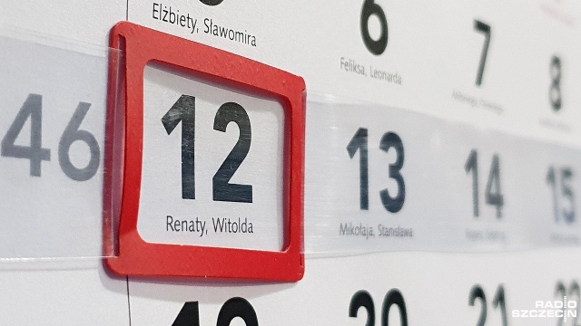 Sejm zdecydował, że 12 listopada będzie w tym roku dniem wolnym od pracy. Dobrze, że będziemy świętowali, ale można było o wprowadzeniu dnia wolnego od pracy pomyśleć wcześniej - to opinie gości Radia Szczecin na Wieczór.