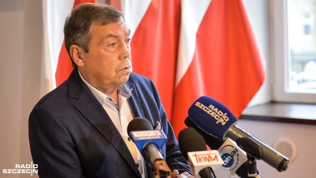 Mamy niższe dochody, Szczecin się starzeje, spada liczba mieszkańców - Bartłomiej Sochański, kandydat Prawa i Sprawiedliwości i Zjednoczonej Prawicy na prezydenta Szczecina pokazał w czwartek, jakie problemy ma miasto.