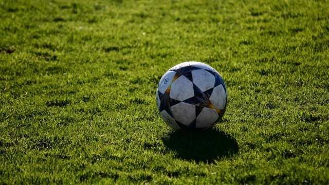 Dobra wiadomość dla żaków lubiących sport. Od tego roku akademickiego, zarówno studenci, jak i absolwenci uczelni wyższych będą mogli bezpłatnie grać w piłkę na orliku klubu Arkonia Szczecin.