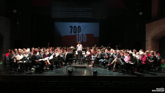 700 głosów na 100-lecie odzyskania niepodległości przez Polskę. Tak świętować będzie Opera na Zamku.
