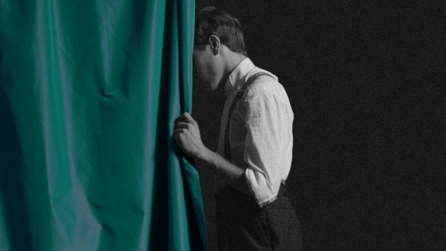 Fanny i Alexander Ingmara Bergmana na scenie Teatru Współczesnego w Szczecinie to pierwsza w Polsce teatralna adaptacja jednego z najpiękniejszych dzieł światowego kina.