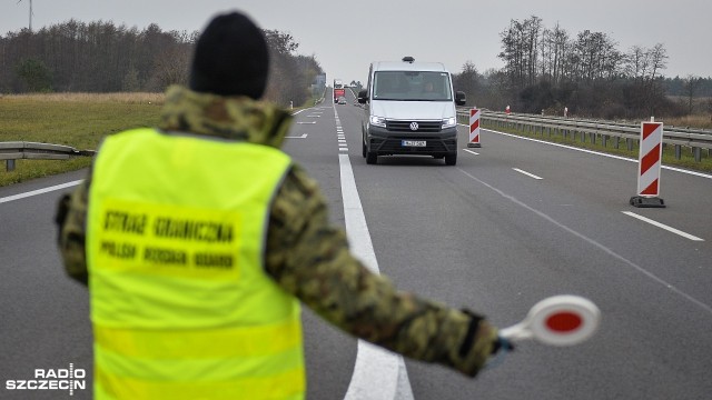 Kontrole wróciły na granicę Polski i Niemiec. Wkrótce szczyt klimatyczny ONZ w Katowicach więc służby zwierają szyki i sprawdzają kierowców wjeżdżających do Polski, ich samochody oraz bagaż.
