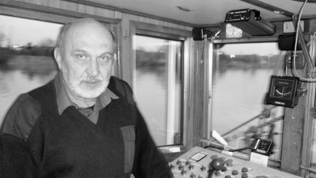 Wychowanie przez pływanie - taką miał dewizę. Znakomity żeglarz i instruktor, przez lata związany ze Szczecińską Szkołą pod Żaglami. Zmarł kapitan Jerzy Szkudlarek.