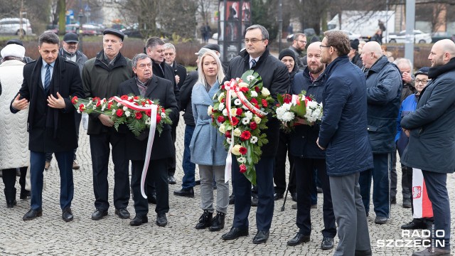 Przyszliśmy tu ze względu na pamięć i szacunek do tych ludzi - mówią byli opozycjoniści i organizatorzy szczecińskich strajków.