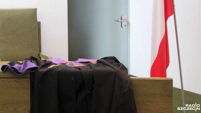 Surowe wyroki dla matki i konkubenta z Drawska Pomorskiego. Sąd Okręgowy w Koszalinie orzekł, że mężczyzna spędzi w więzieniu 25 lat, a kobieta - 15.