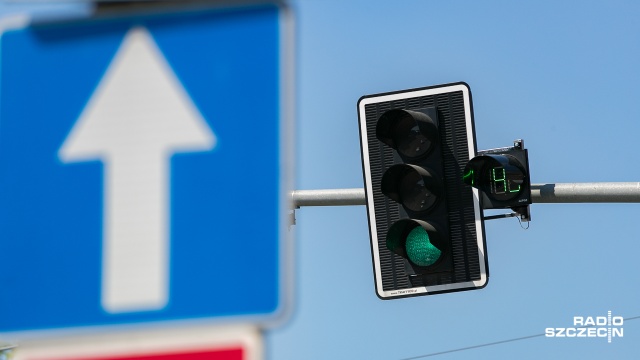 Po gruntownym remoncie skrzyżowania alei Bohaterów Warszawy z 26 Kwietnia i ulicą Krzywoustego pora na zmiany w sygnalizacji świetlnej.