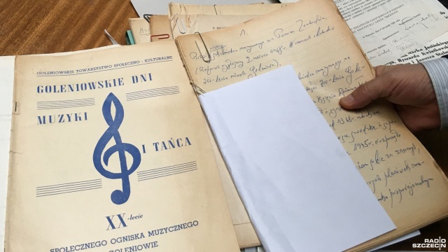 Książnica Pomorska wzbogaciła się o archiwalia rodzinne Jadwigi i Antoniego Huebnerów, zasłużonych szczecińskich pedagogów.