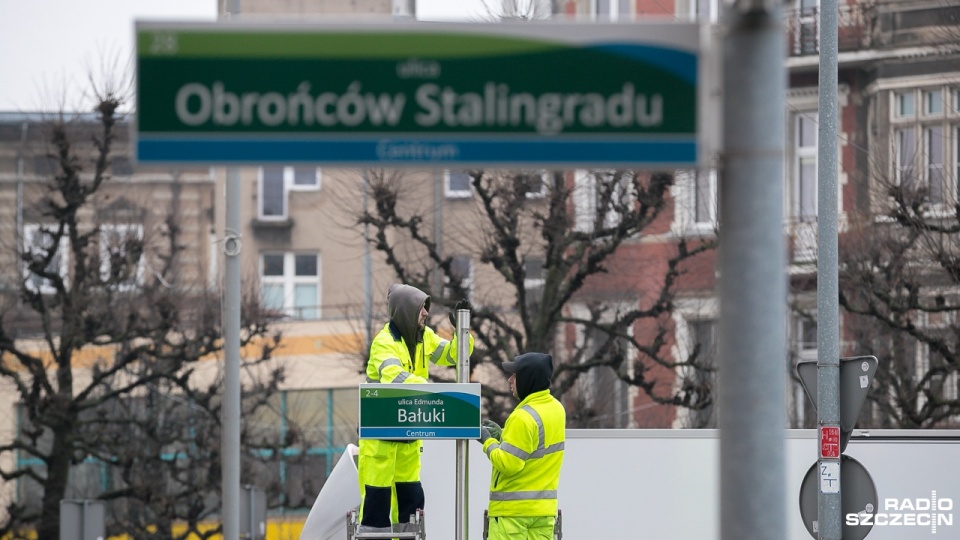 Zamiast Obrońców Stalingradu - imię Edmunda Bałuki nosi teraz ulica na drodze z Placu Zgody do Placu Żołnierza Polskiego. Fot. Robert Stachnik [Radio Szczecin]