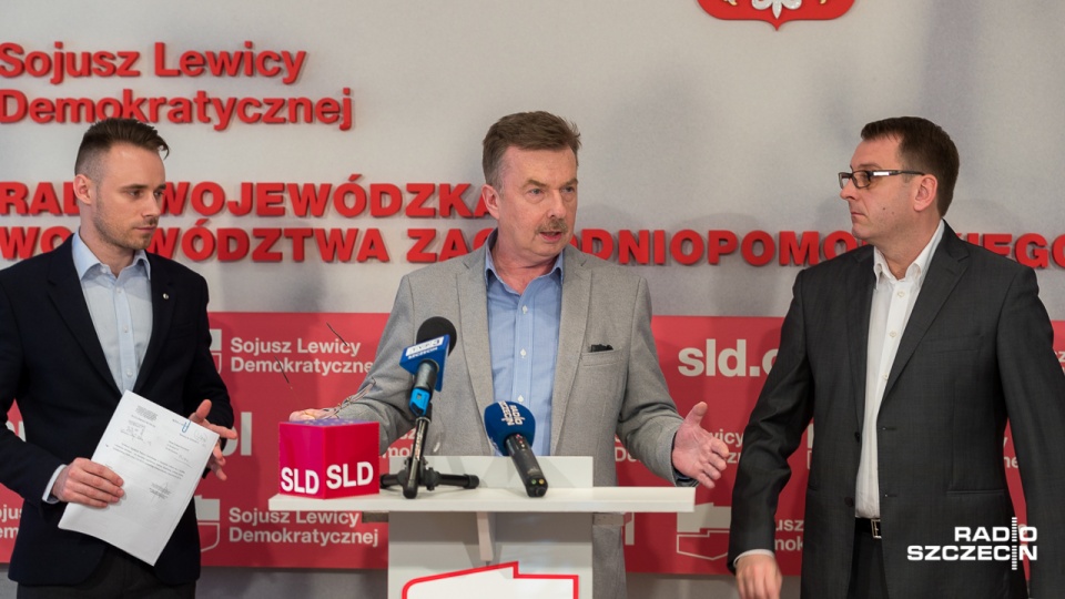 Tym samym dopiero w styczniu 2018 roku Inspektor wybrał firmę, która ma ustalić przyczyny katastrofy - mówił Wieczorek. Fot. Robert Stachnik [Radio Szczecin]