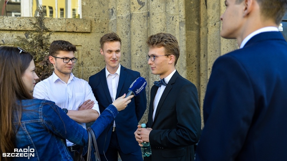 Jak przyznawali uczniowie z II Liceum Ogólnokształcącego zadania były całkiem łatwe. Fot. Łukasz Szełemej [Radio Szczecin]