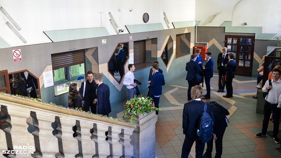 Jak przyznawali uczniowie z II Liceum Ogólnokształcącego zadania były całkiem łatwe. Fot. Łukasz Szełemej [Radio Szczecin]