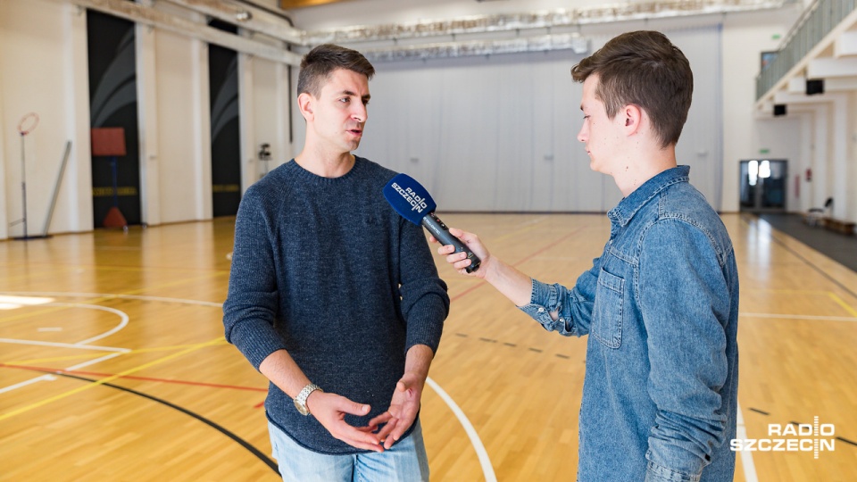 Jak podkreślał trener Michał Gogol, ten wielki sukces jeszcze do niego nie dociera. Fot. Robert Stachnik [Radio Szczecin]