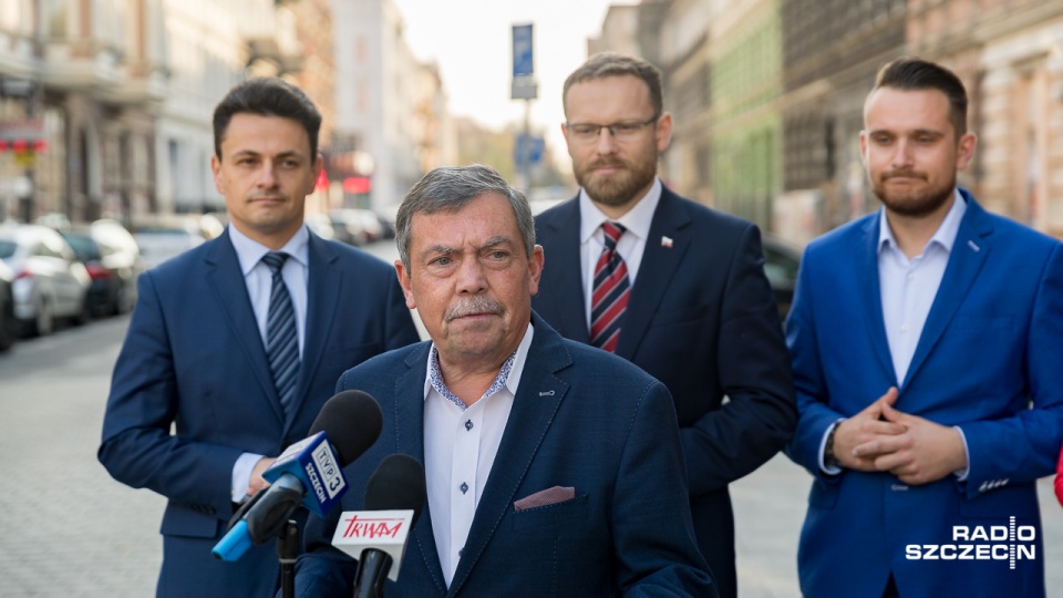 Konferencja Bartłomieja Sochańskiego. Fot. Robert Stachnik [Radio Szczecin]