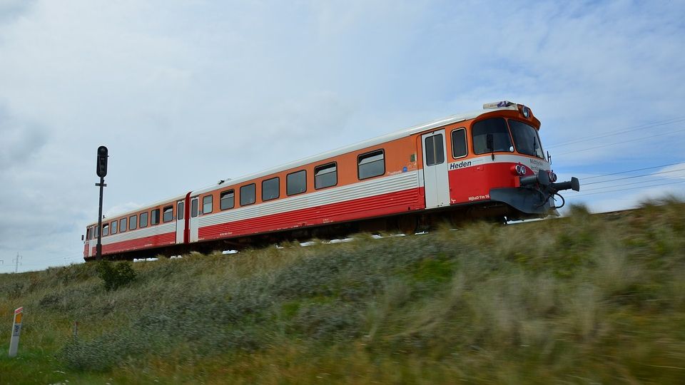 Do ośmiu wzrosła liczba ofiar śmiertelnych wypadku kolejowego w Danii. Do katastrofy doszło w środę na moście przez cieśninę Wielki Bełt, łączącym wyspy Zelandia i Fionia.