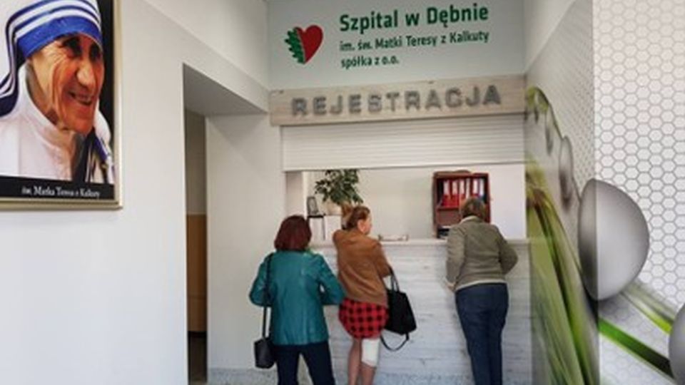 Gmina chce być głównym właścicielem szpitala w Dębnie, sprawa jednak nie jest taka prosta. Zależeć to będzie od decyzji starostwa czy przystanie na warunki gminy.