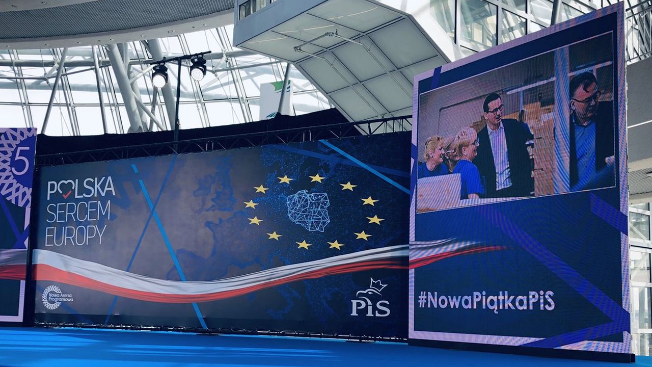 We Wrocławiu odbędzie się w sobotę trzecia tegoroczna konwencja regionalna konwencja wyborcza Prawa i Sprawiedliwości przed wyborami do europarlamentu. Z wyborcami na Dolnym Śląsku spotkają się m.in. premier Mateusz Morawiecki oraz prezes PiS Jarosław Kaczyński.