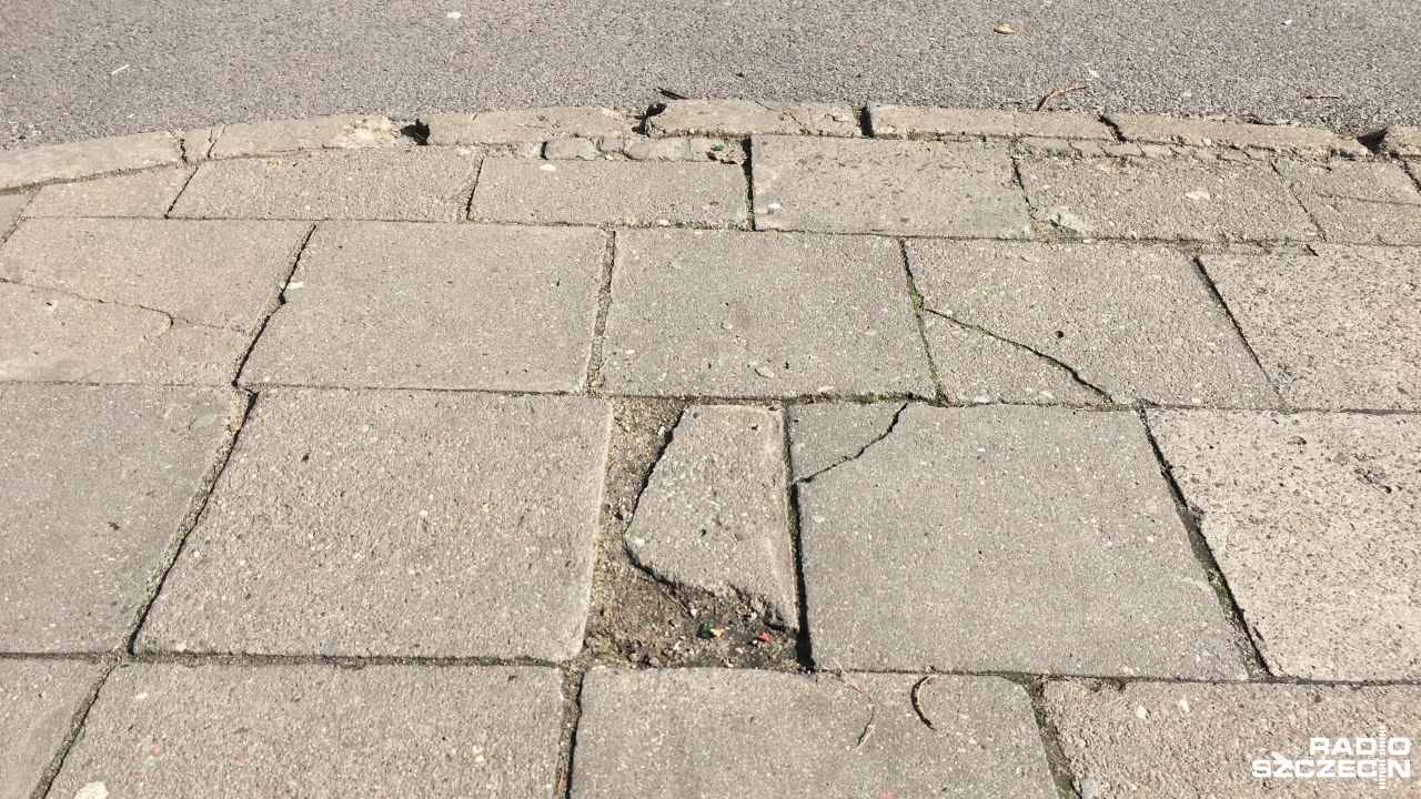 Uwaga kierowcy i piesi. Na szczecińskich Gumieńcach rozpoczyna się przebudowa chodników przy ulicy Braniborskiej na odcinku od Krakowskiej do ul. Chobolańskiej.