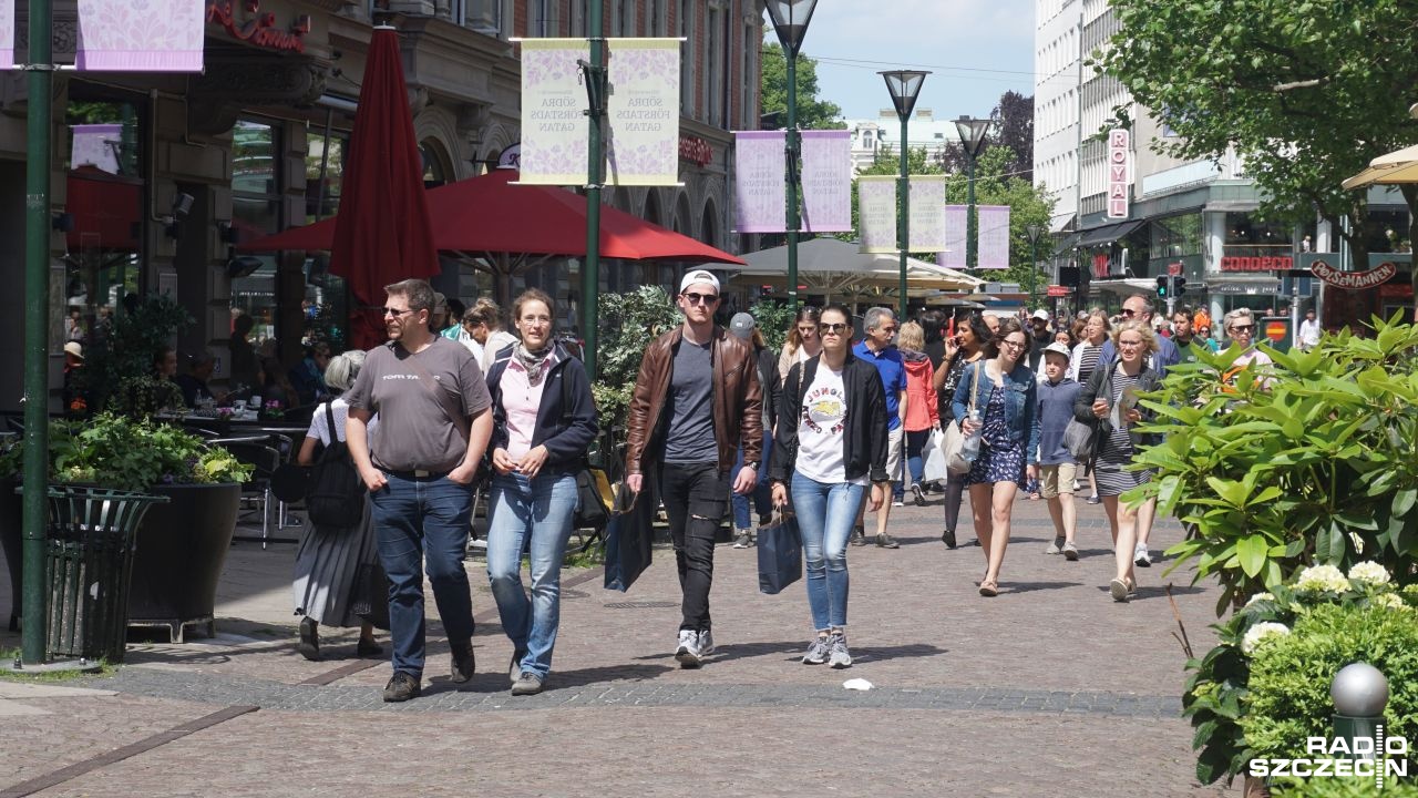 Urząd Skarbowy w Szwecji szacuje, że kilkaset tysięcy cudzoziemców, nielegalnie zdobyło tymczasowy numer pesel. Tzw. numer koordynacyjny pozwala na m.in. ubieganie się o zasiłek chorobowy czy na zameldowanie.