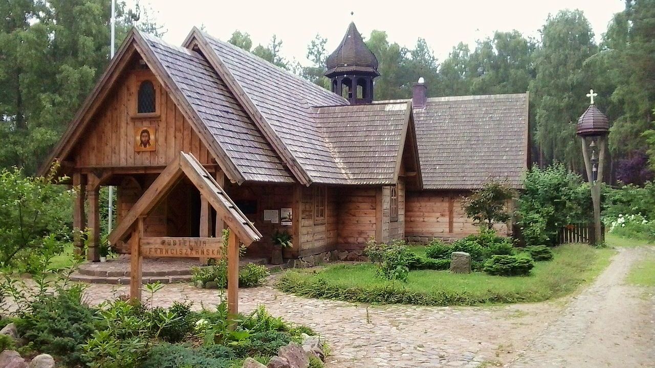 Do Sanktuarium Matki Bożej Bramy Niebios na Świętej Górze Polanowskiej, w województwie zachodniopomorskim, przybędą w sobotę Kaszubi z całego Pomorza.