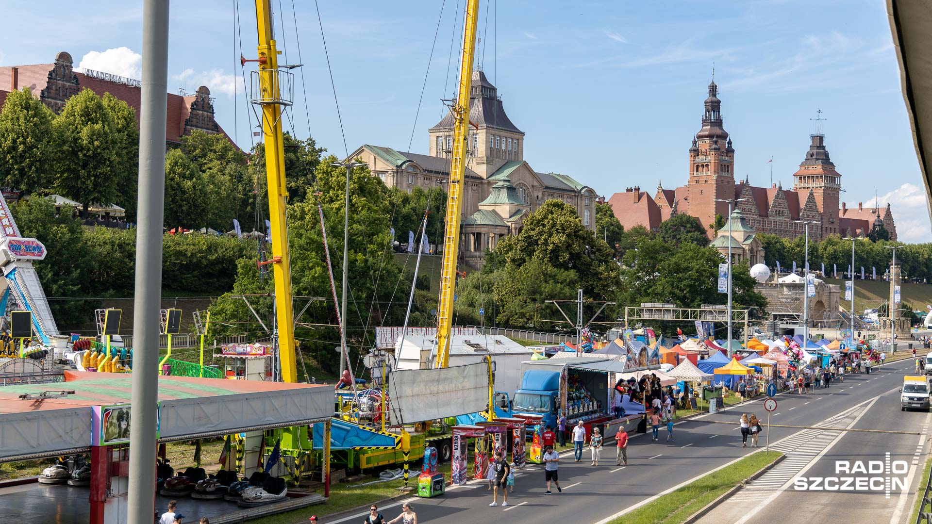Tylko do godziny 9 możliwy będzie zjazd z Trasy Zamkowej w ulicę Jana z Kolna. Związane jest to z organizacją Festiwalu Ogni Sztucznych, który przez dwa dni odbywać się będzie w okolicy - wyłączonych od czwartku z ruchu - Wałów Chrobrego.
