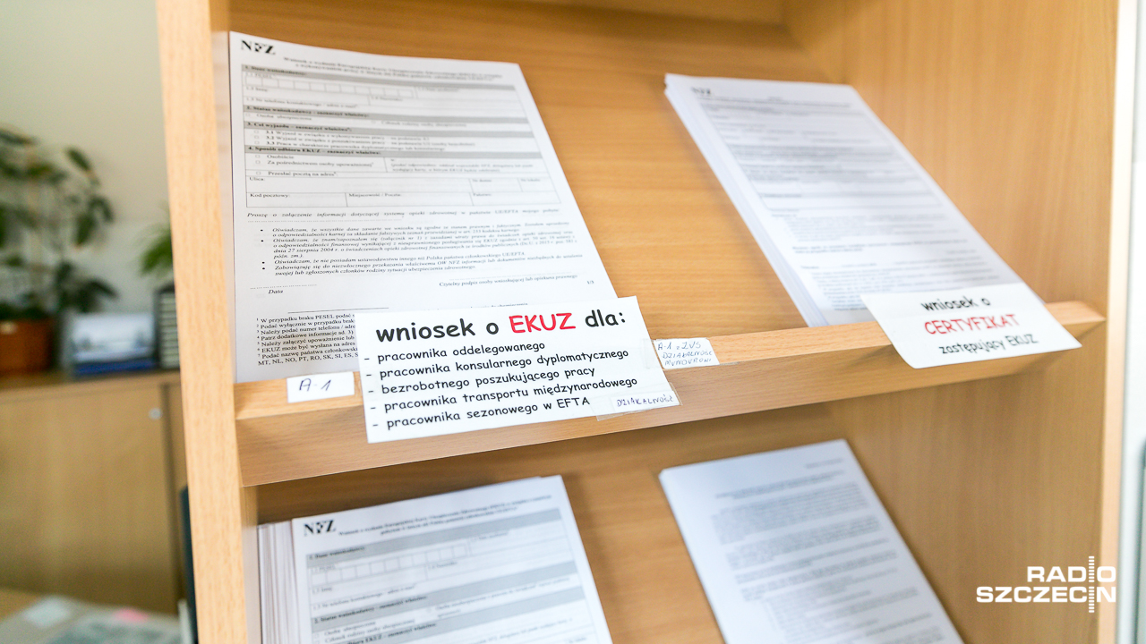 Wybierając się na ferie za granicę warto pamiętać o wyrobieniu Europejskiej Karty Ubezpieczania Zdrowotnego - przypomina NFZ.