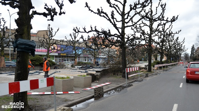 Fot. Łukasz Szełemej [Radio Szczecin] Remont placu po Pomniku Wdzięczności [ZDJĘCIA]