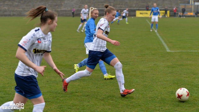 Olimpia Szczecin - Czarni Sosnowiec 2:6. Fot. Łukasz Szełemej [Radio Szczecin] "Chciałyśmy sprawić niespodziankę, ale się nie udało" [ZDJĘCIA]