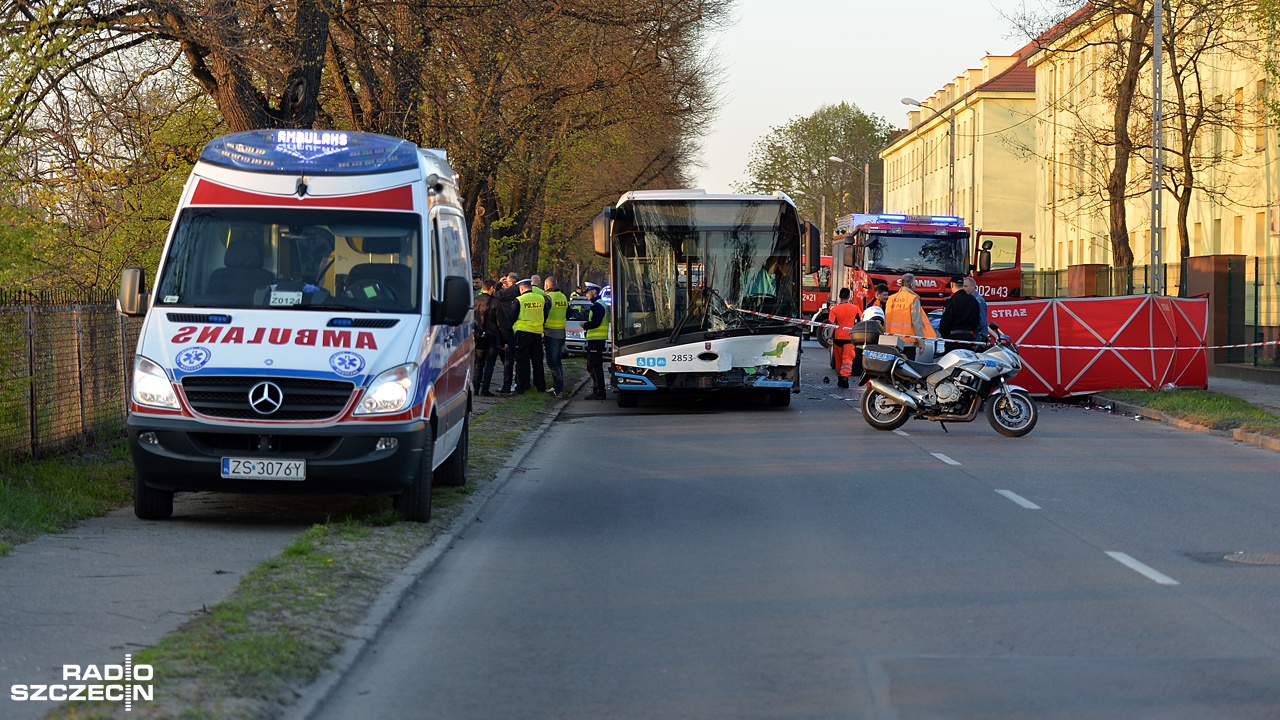 Czwórka dzieci, które ucierpiały wypadku do którego doszło w czwartek w szczecińskich Podjuchach nadal przebywa w szpitalu. Ich stan jest ciężki, ale stabilny.