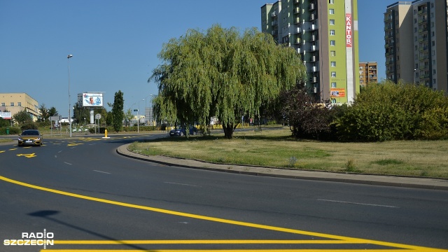 Fot. Łukasz Szełemej [Radio Szczecin] Zmiany na Rondzie Uniwersyteckim. Niektórzy kierowcy mają problem [WIDEO, ZDJĘCIA]