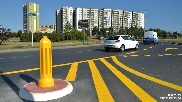 Fot. Łukasz Szełemej [Radio Szczecin] Zmiany na Rondzie Uniwersyteckim. Niektórzy kierowcy mają problem [WIDEO, ZDJĘCIA]
