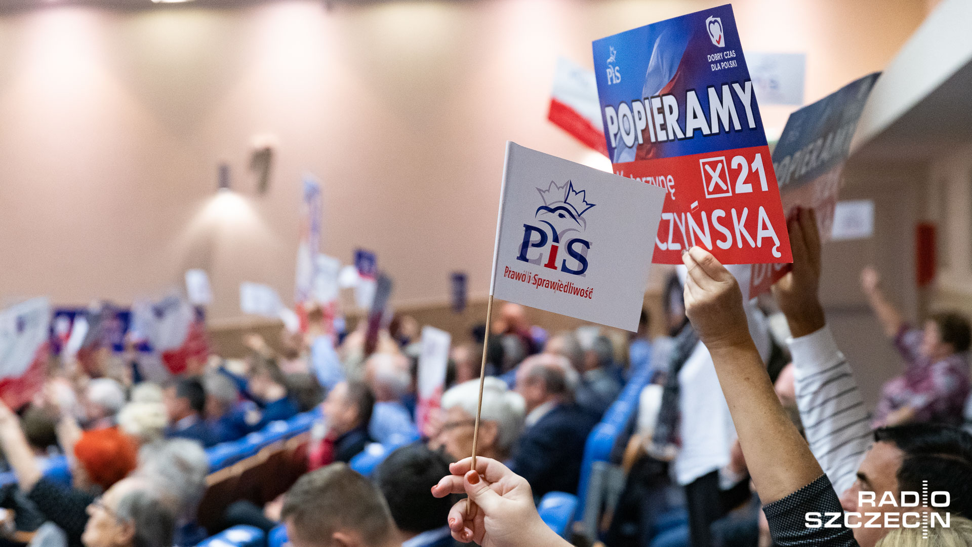 Likwidacja Stoczni Szczecińskiej to najbardziej haniebna rzecz, jaka mogła się wydarzyć tu w Szczecinie i na Pomorzu Zachodnim - mówił minister gospodarki morskiej Marek Gróbarczyk. Te słowa padły na konwencji wyborczej Prawa i Sprawiedliwości, która w niedzielę odbyła się w Szczecinie.