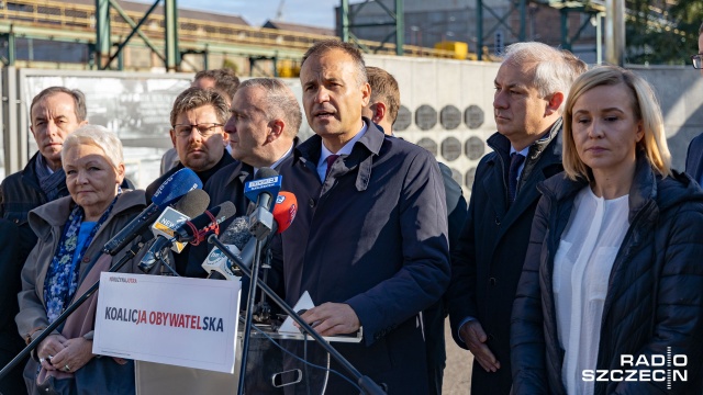 Kampania na ostatniej prostej - Grzegorz Schetyna w Szczecinie. Fot. Robert Stachnik [Radio Szczecin] Tłumaczenia Schetyny na finiszu kampanii [ZDJĘCIA]