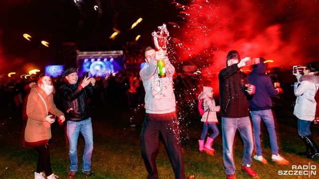 Powitaliśmy rok 2019. Jasne Błonia (i nie tylko) w obiektywach Radia Szczecin.
