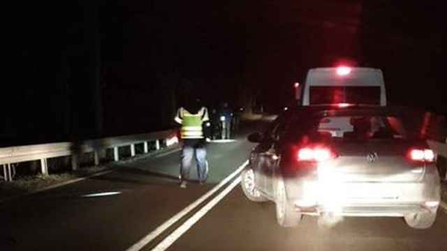 Na Szosie Polskiej, tuż za skrzyżowaniem z ulicą Policką, doszło do potrącenia pieszego. Na miejscu są służby, ale ulica jest zablokowana.