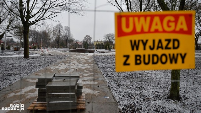 Nowa wizytówka prawobrzeża, to m.in. place zabaw, miejsce upamiętniające lokalną pisarkę, 140 drzew, 600 krzewów oraz miejsca postojowe i nowe chodniki. Niebawem zacumuje tam gigantyczny statek.