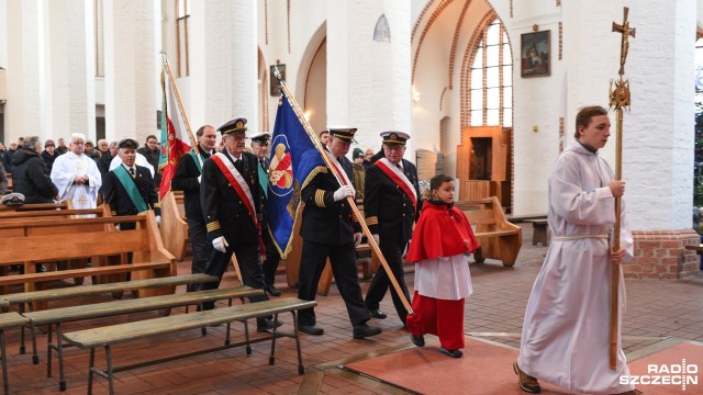 Modlili się za tych, którzy zginęli w katastrofie promu Jan Heweliusz. W związku z rocznicą, tego tragicznego zdarzenia, w kościele św. Jana Ewangelisty w Szczecinie odbyła się msza w intencji ofiar.