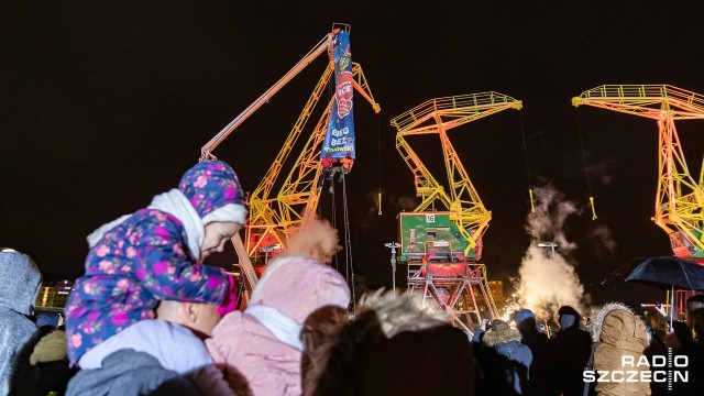 Pokaz Światełka do nieba odbył się o godz. 20 na szczecińskiej Łasztowni, gdzie była zlokalizowana główna część imprezy.