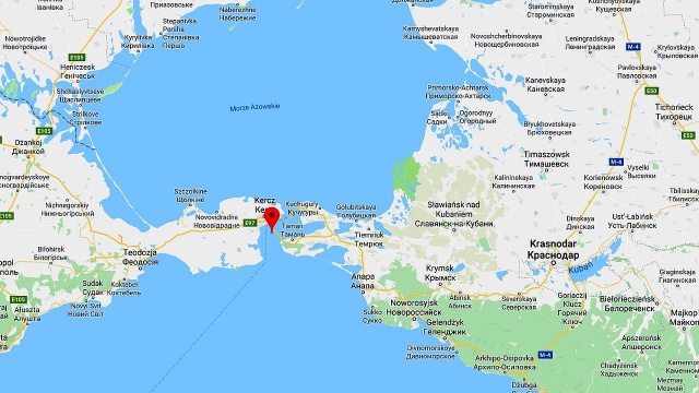 W pożarze statków w Cieśninie Kerczeńskiej zginęło 10 marynarzy, 14 uratowano, a los co najmniej 7 osób jest nieznany. Najnowsze dane dotyczące katastrofy, do której doszło w poniedziałek podaje Radio Swoboda.