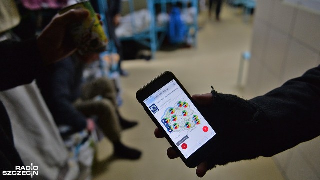 Można zgłaszać osoby samotne i bezdomne. Krajowa Mapa Zagrożeń Bezpieczeństwa, czyli aplikacja Policji dzięki której można informować o niepokojących zdarzeniach w mieście, otrzymała nowe funkcje.