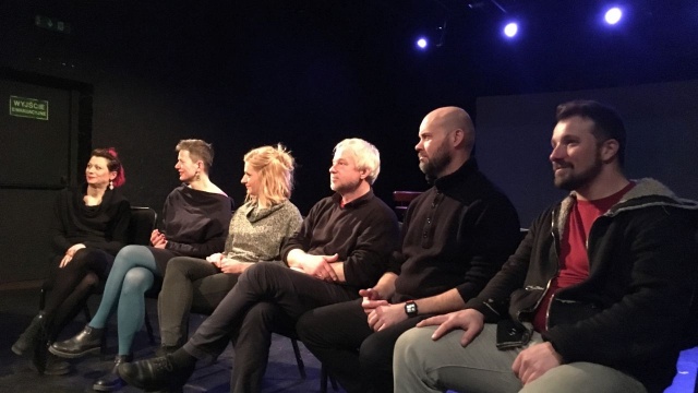 Teatr Kana w Szczecinie świętuje 40. urodziny. Swój flagowy projekt OKNO w tym roku poświęcił sobie i podczas edycji zatytułowanej Głosy Kany zespół dzieli się własnymi doświadczeniami.