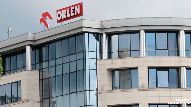 Były prezes zarządu PKN Orlen S.A. - Jacek K. i dwóch byłych dyrektorów koncernu zatrzymanych przez funkcjonariuszy Centralnego Biura Antykorupcyjnego.